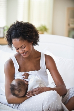 breastfeeding_Mom_istock_000019788450small.jpg