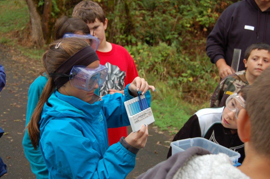 Students monitoring water chemistry